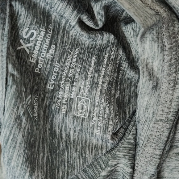 Xersion Grey Sports Shirt - Picture 3 of 3